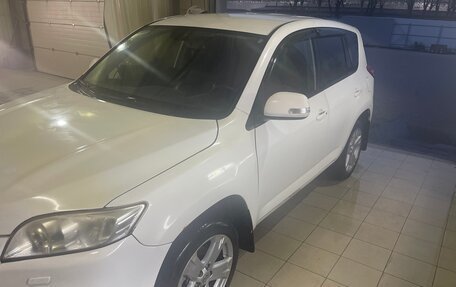 Toyota RAV4, 2012 год, 1 190 000 рублей, 2 фотография