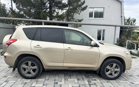 Toyota RAV4, 2012 год, 1 600 000 рублей, 4 фотография