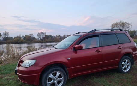 Mitsubishi Outlander III рестайлинг 3, 2003 год, 620 000 рублей, 2 фотография