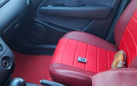 Mitsubishi Outlander III рестайлинг 3, 2003 год, 620 000 рублей, 9 фотография