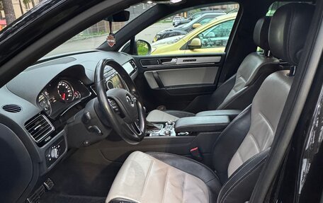 Volkswagen Touareg III, 2017 год, 3 900 000 рублей, 22 фотография