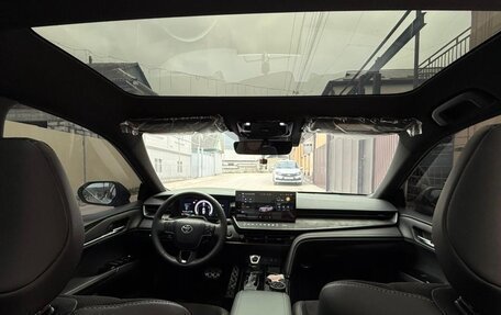 Toyota Camry, 2025 год, 4 550 000 рублей, 14 фотография