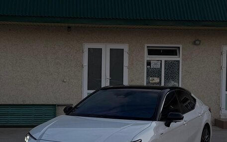 Toyota Camry, 2025 год, 4 550 000 рублей, 6 фотография