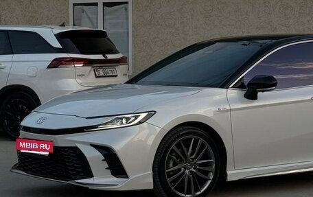 Toyota Camry, 2025 год, 4 550 000 рублей, 12 фотография
