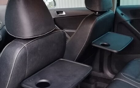 Volkswagen Tiguan I, 2010 год, 970 000 рублей, 11 фотография
