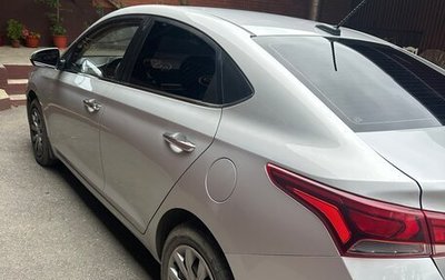 Hyundai Solaris II рестайлинг, 2019 год, 1 180 000 рублей, 1 фотография