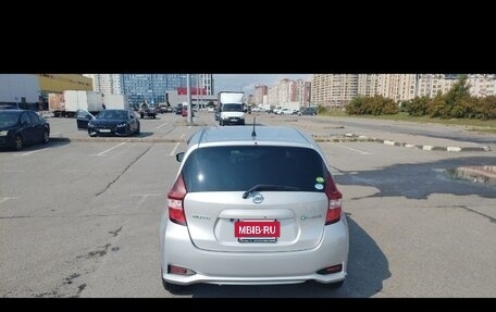 Nissan Note II рестайлинг, 2017 год, 950 000 рублей, 2 фотография