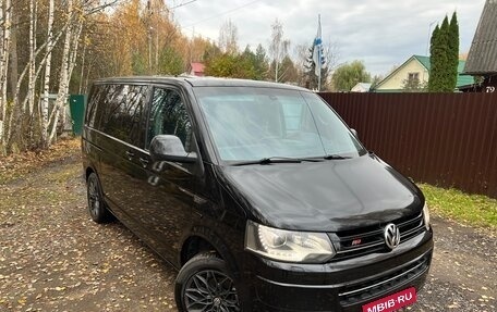 Volkswagen Multivan T5, 2012 год, 2 599 999 рублей, 1 фотография