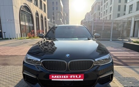 BMW 5 серия, 2019 год, 3 850 000 рублей, 2 фотография