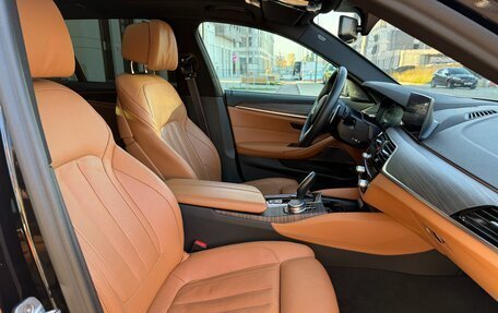 BMW 5 серия, 2019 год, 3 850 000 рублей, 10 фотография