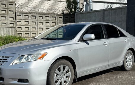 Toyota Camry, 2006 год, 830 000 рублей, 3 фотография