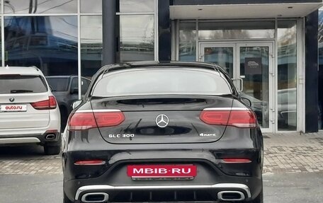 Mercedes-Benz GLC Coupe, 2021 год, 5 300 000 рублей, 6 фотография