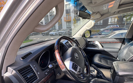 Toyota Land Cruiser 200, 2014 год, 5 000 000 рублей, 10 фотография