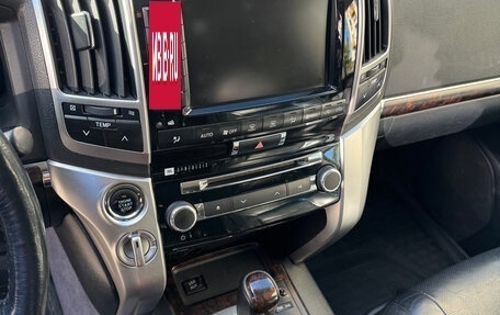 Toyota Land Cruiser 200, 2014 год, 5 000 000 рублей, 24 фотография