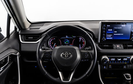 Toyota RAV4, 2019 год, 3 099 000 рублей, 17 фотография