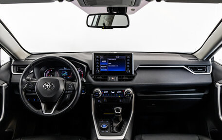 Toyota RAV4, 2019 год, 3 099 000 рублей, 14 фотография