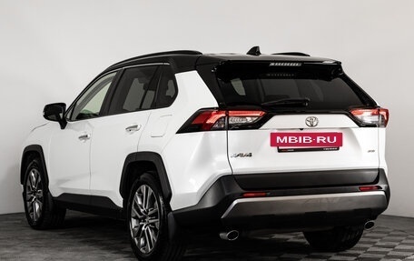 Toyota RAV4, 2019 год, 3 099 000 рублей, 10 фотография