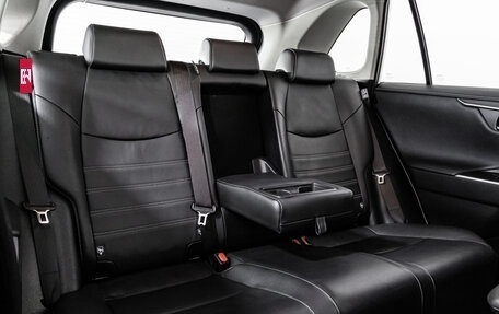 Toyota RAV4, 2019 год, 3 099 000 рублей, 27 фотография