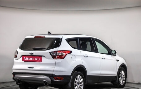 Ford Kuga III, 2018 год, 1 849 000 рублей, 5 фотография