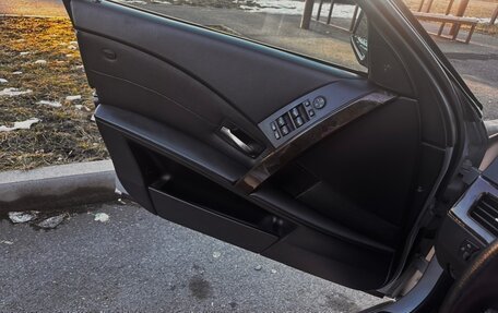 BMW 5 серия, 2005 год, 1 000 050 рублей, 10 фотография