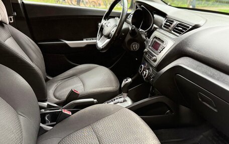 KIA Rio III рестайлинг, 2013 год, 620 000 рублей, 10 фотография