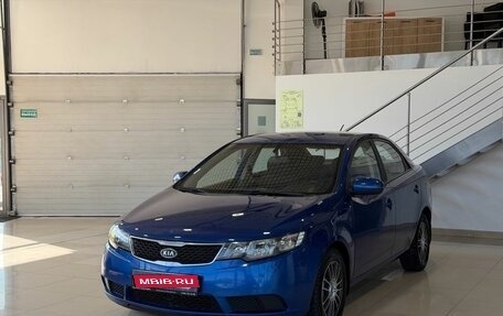 KIA Cerato III, 2011 год, 639 900 рублей, 2 фотография