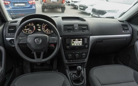 Skoda Yeti I рестайлинг, 2016 год, 999 000 рублей, 6 фотография