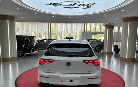 Volkswagen Golf VIII, 2023 год, 2 320 000 рублей, 6 фотография