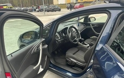Opel Astra J, 2011 год, 770 000 рублей, 1 фотография