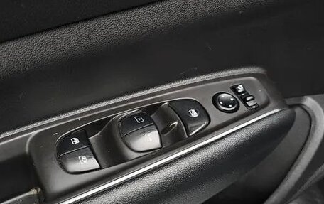 Renault Samsung QM6, 2020 год, 1 990 000 рублей, 12 фотография