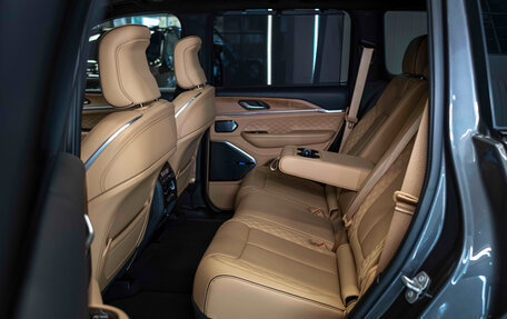 Jeep Grand Cherokee, 2023 год, 8 799 999 рублей, 15 фотография