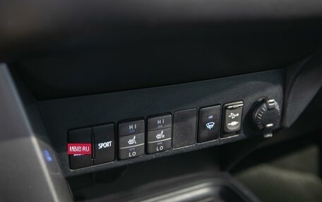 Toyota RAV4, 2015 год, 1 950 000 рублей, 19 фотография
