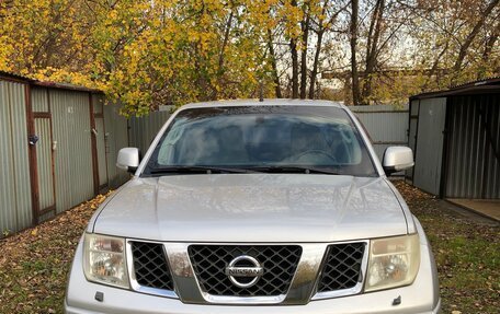 Nissan Navara (Frontier), 2008 год, 1 200 000 рублей, 2 фотография
