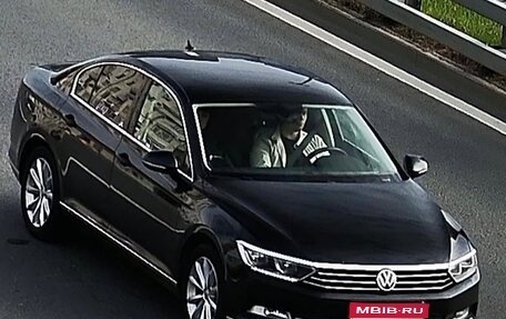 Volkswagen Passat B8 рестайлинг, 2019 год, 2 100 000 рублей, 1 фотография