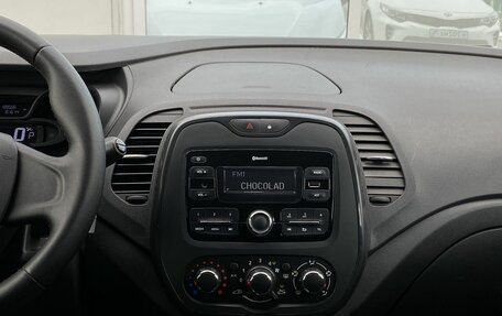 Renault Kaptur I рестайлинг, 2018 год, 1 049 000 рублей, 12 фотография