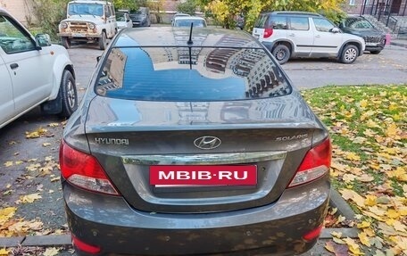 Hyundai Solaris II рестайлинг, 2011 год, 680 000 рублей, 2 фотография