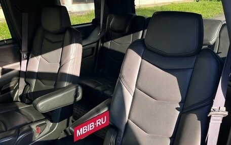 Cadillac Escalade IV, 2016 год, 2 890 000 рублей, 12 фотография