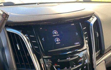 Cadillac Escalade IV, 2016 год, 2 890 000 рублей, 19 фотография