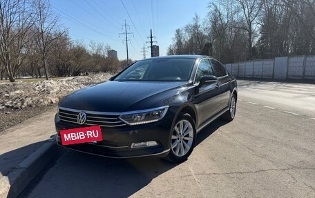Volkswagen Passat B8 рестайлинг, 2019 год, 2 100 000 рублей, 2 фотография