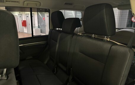Mitsubishi Pajero IV рестайлинг 2, 2013 год, 2 300 000 рублей, 13 фотография