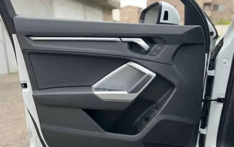 Audi Q3, 2022 год, 2 495 000 рублей, 10 фотография