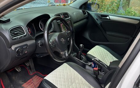 Volkswagen Golf VII рестайлинг, 2011 год, 550 000 рублей, 11 фотография