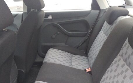 Ford Focus II рестайлинг, 2006 год, 250 000 рублей, 6 фотография