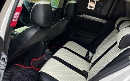 Volkswagen Golf VII рестайлинг, 2011 год, 550 000 рублей, 10 фотография