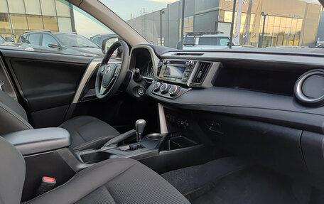 Toyota RAV4, 2013 год, 1 495 000 рублей, 15 фотография