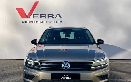 Volkswagen Tiguan II, 2019 год, 2 790 000 рублей, 2 фотография