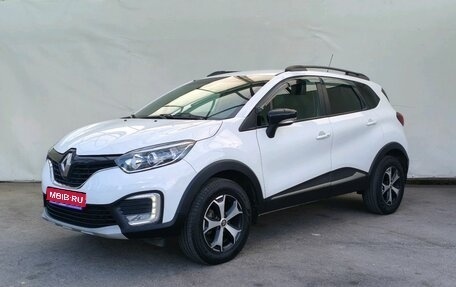 Renault Kaptur I рестайлинг, 2018 год, 1 158 000 рублей, 1 фотография