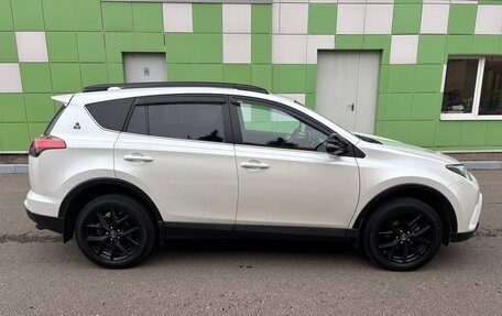 Toyota RAV4, 2019 год, 2 870 000 рублей, 1 фотография