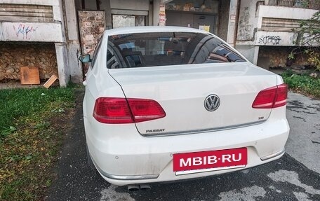 Volkswagen Passat B7, 2011 год, 750 000 рублей, 1 фотография