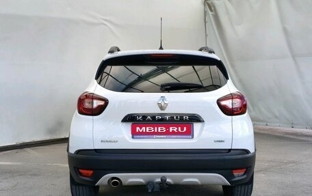 Renault Kaptur I рестайлинг, 2018 год, 1 158 000 рублей, 6 фотография